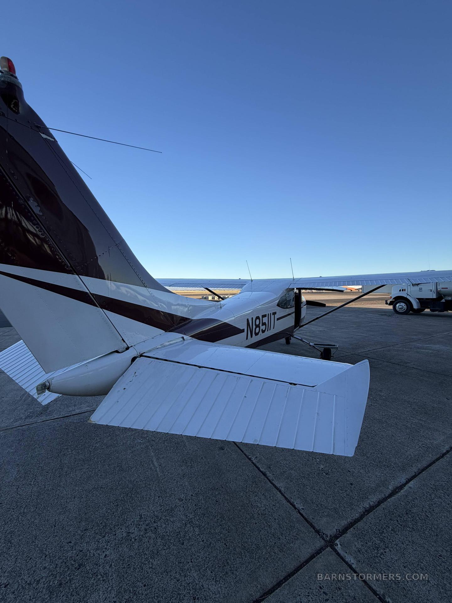CESSNA 182C 5