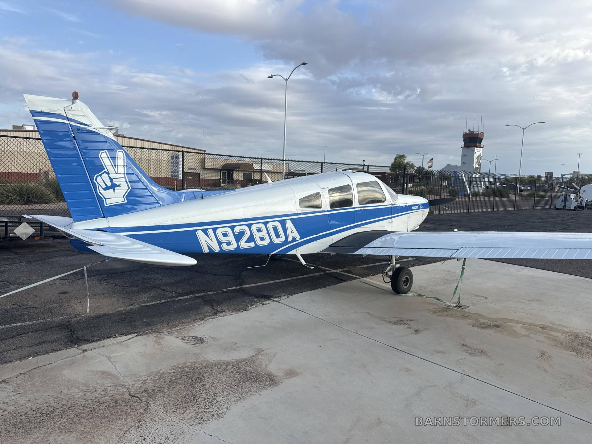 PIPER CHEROKEE FOR LEASE 4