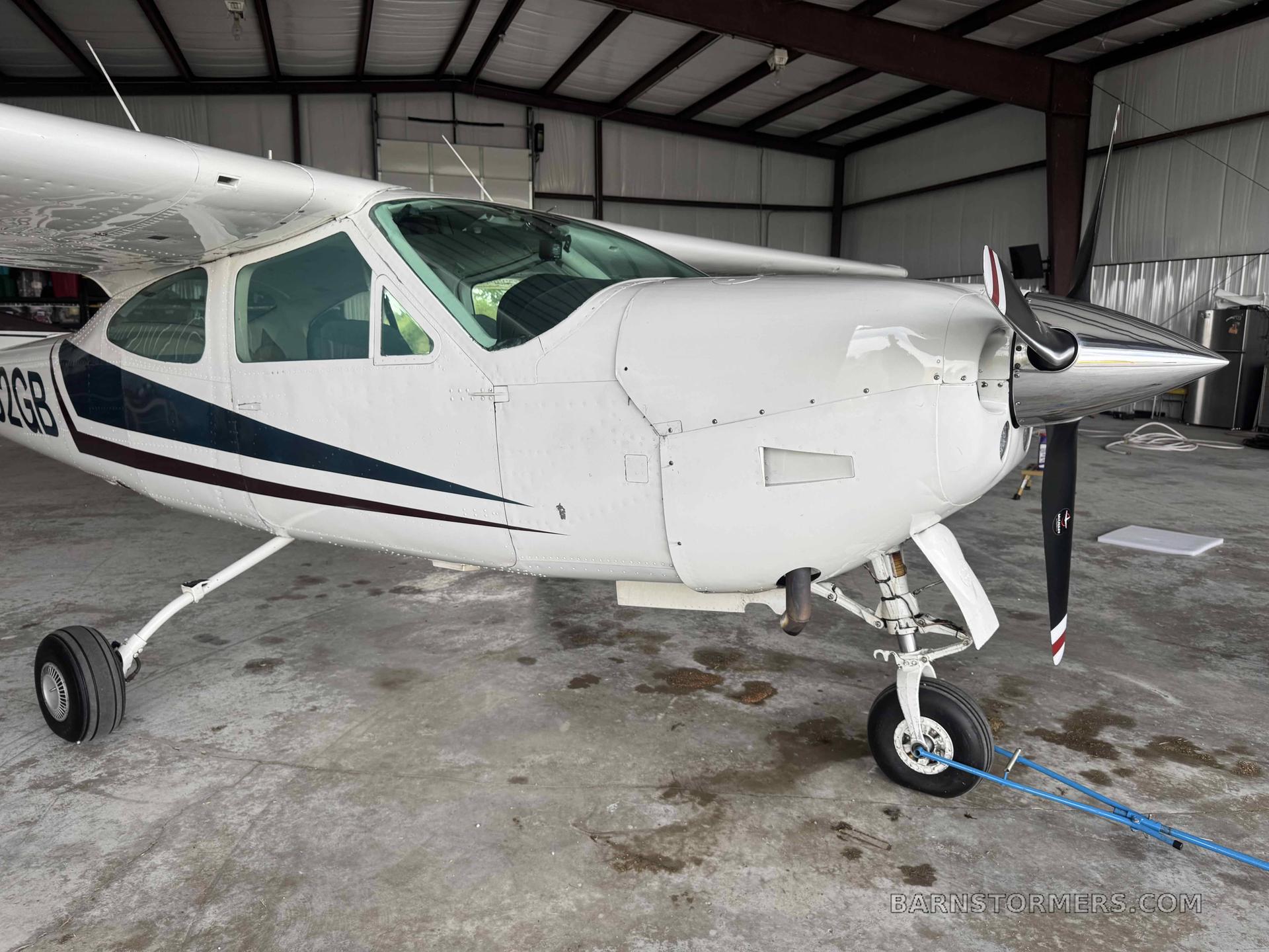 1976 Cessna 177 thumbnail 2