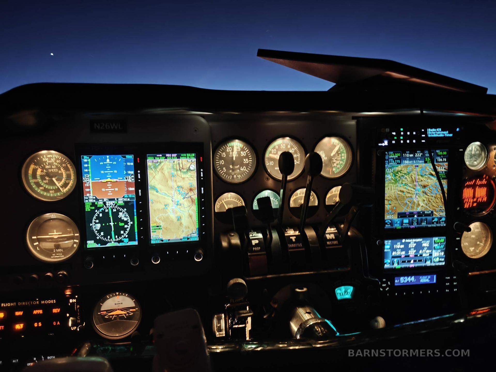 1974 Beechcraft Baron 58, photo 2