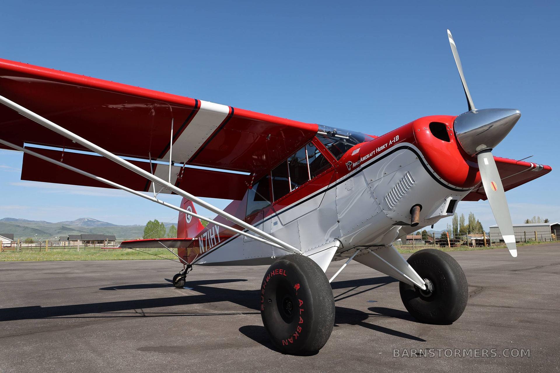 BEAUTIFUL 2000 HUSKY A-1B, 180 4