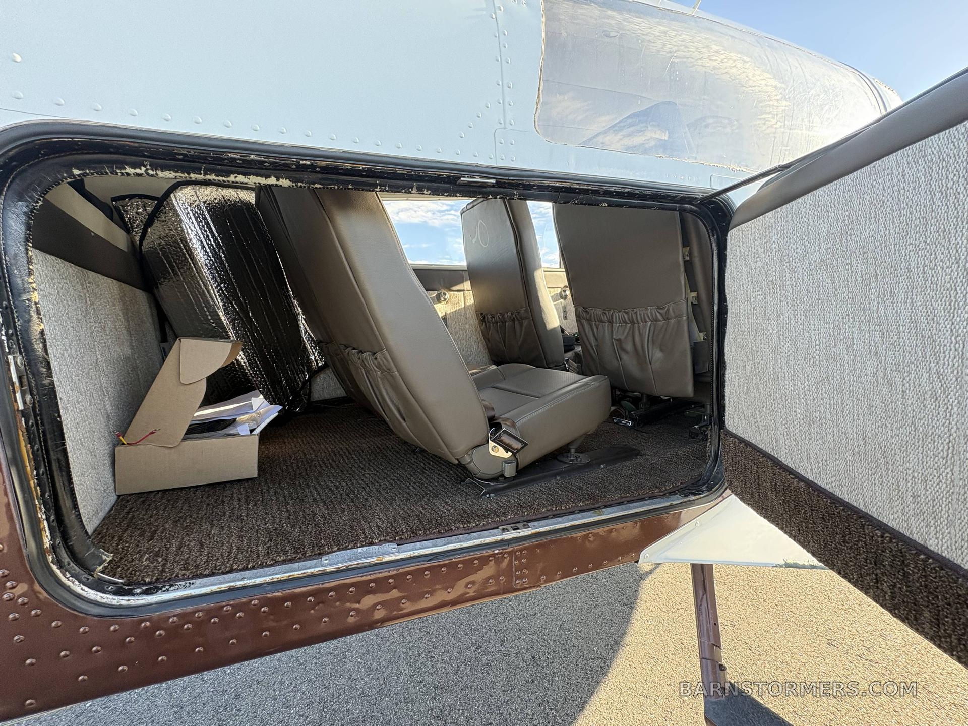 1967 CESSNA 310P 4
