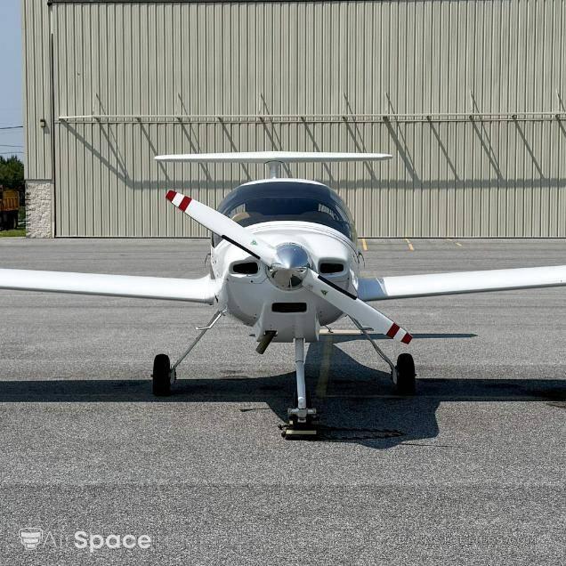 2008 DIAMOND DA20-CA | N294DC — photo 4