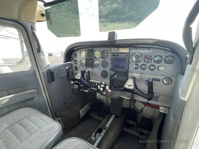 1964 Cessna Skyhawk 172E, photo 9