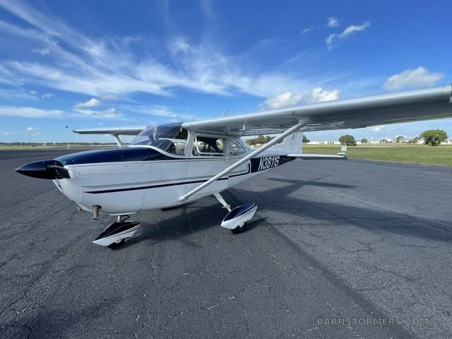 1964 Cessna Skyhawk 172E, photo 2