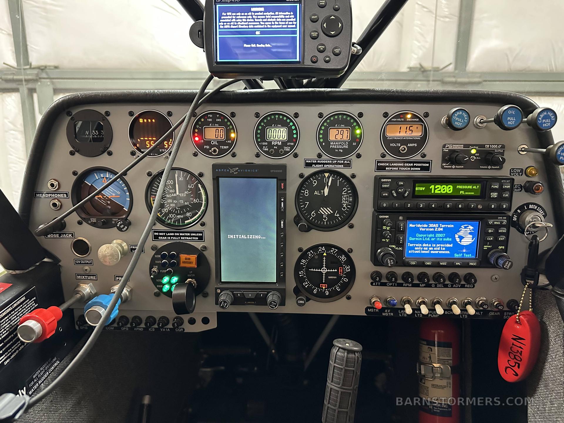 PIPER PA18 SUPERCUB AMPHIBIAN 4