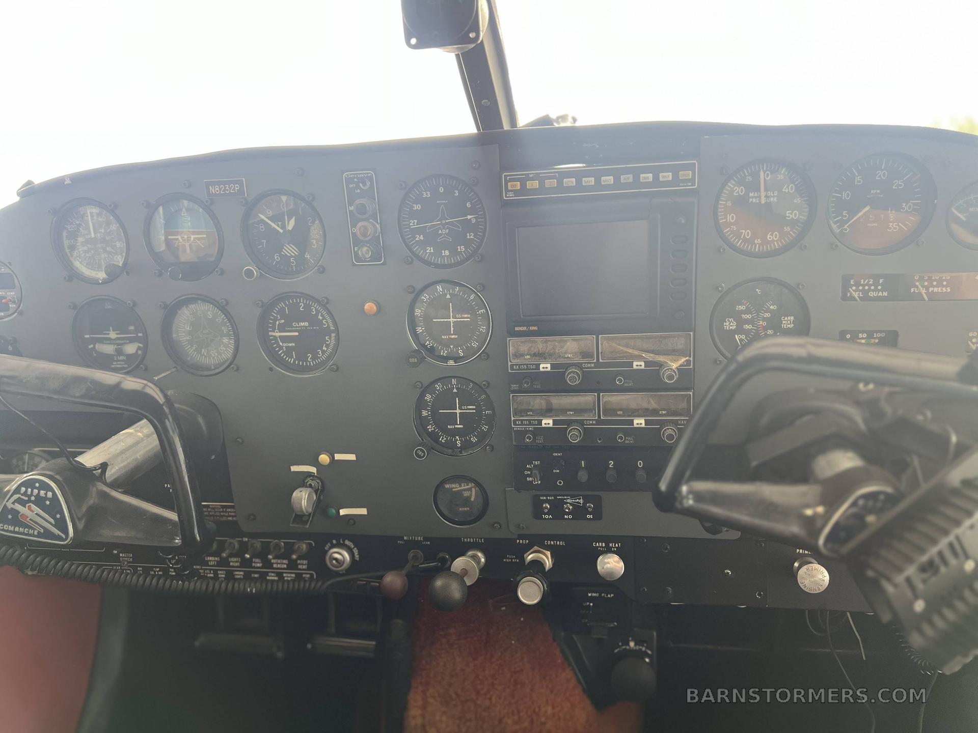 1962 PIPER PA-24-250 COMANCHE 5