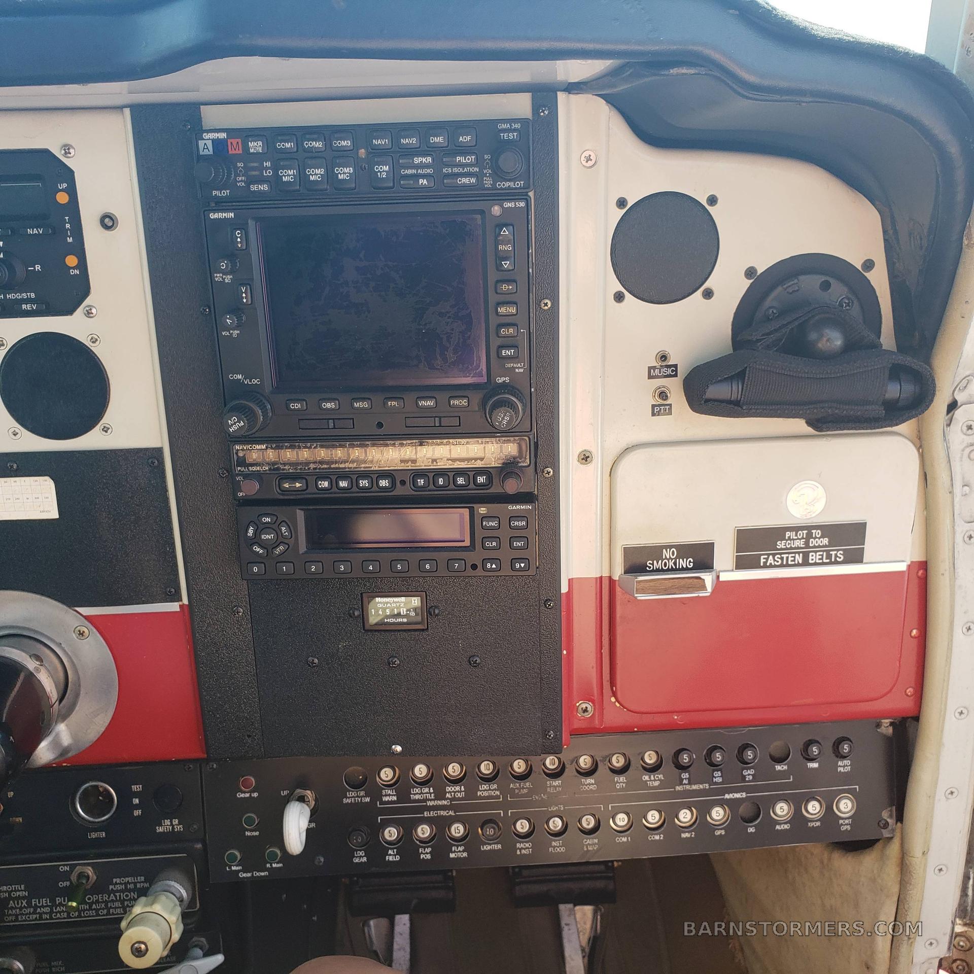 BEECHCRAFT F33A BONANZA 4