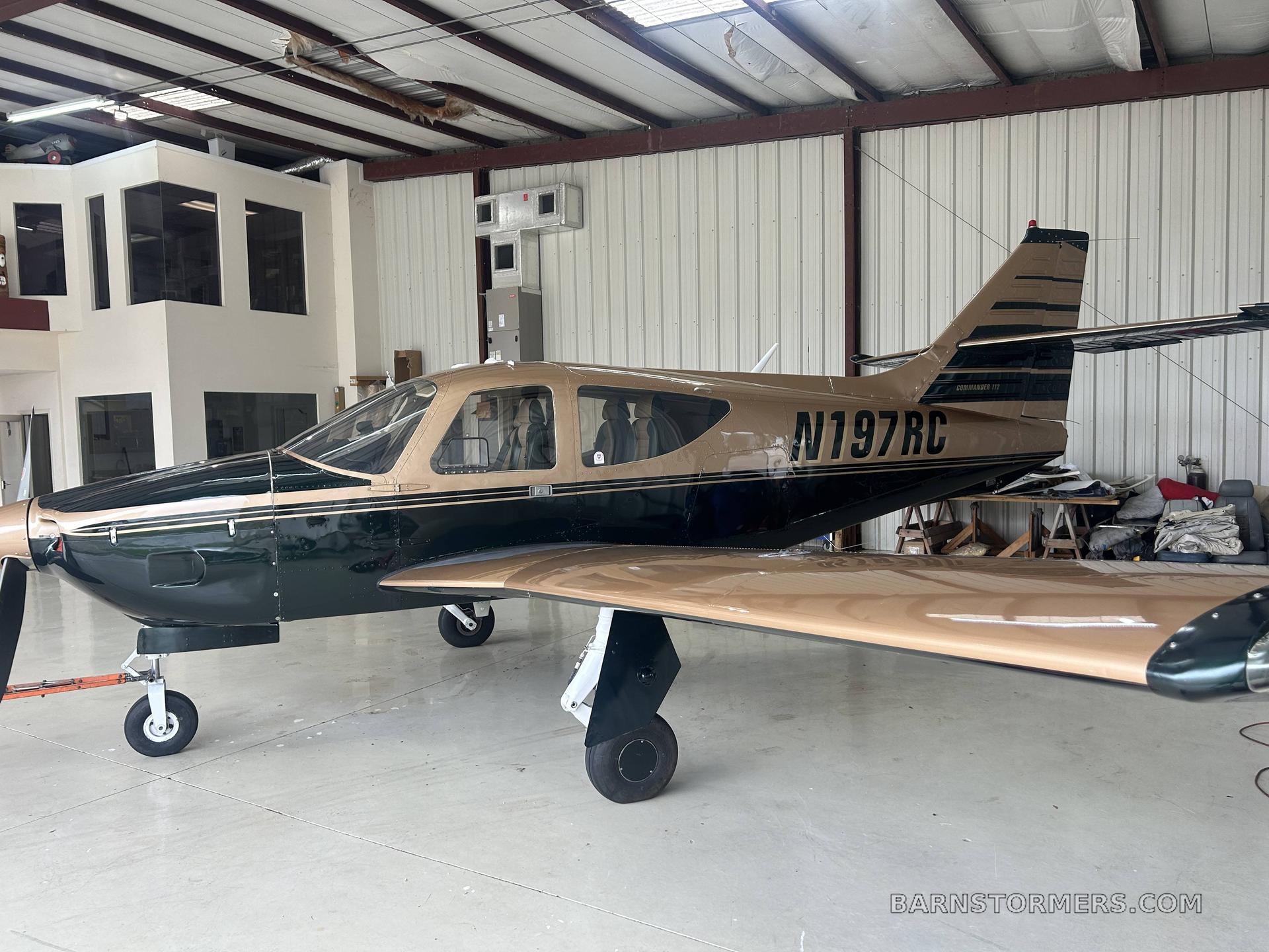 COMMANDER 112A 4