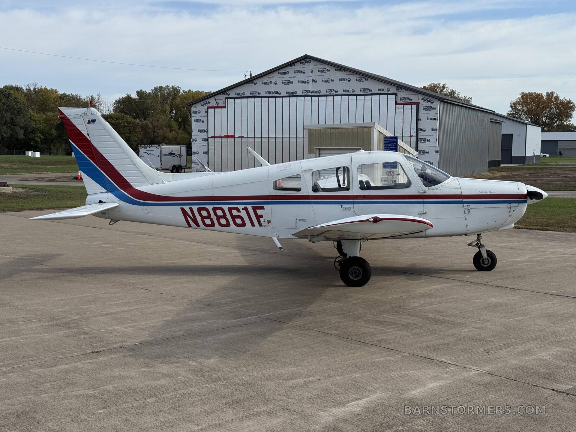 1977 Piper Warrior thumbnail 5