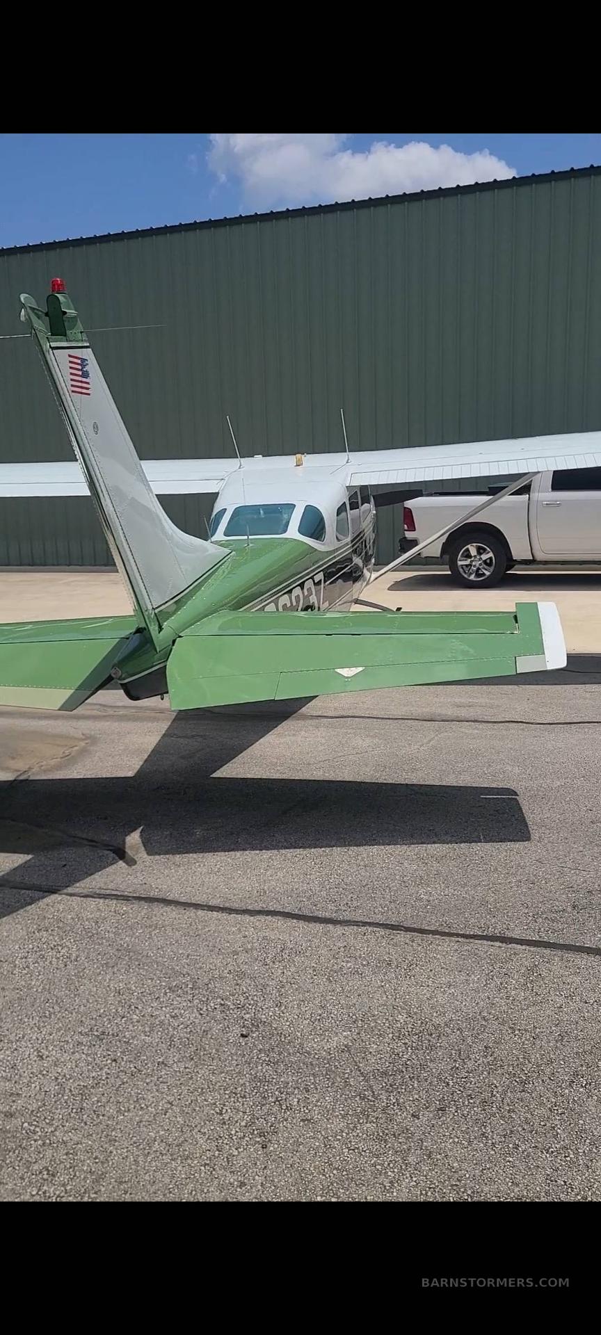 CESSNA P206C 4