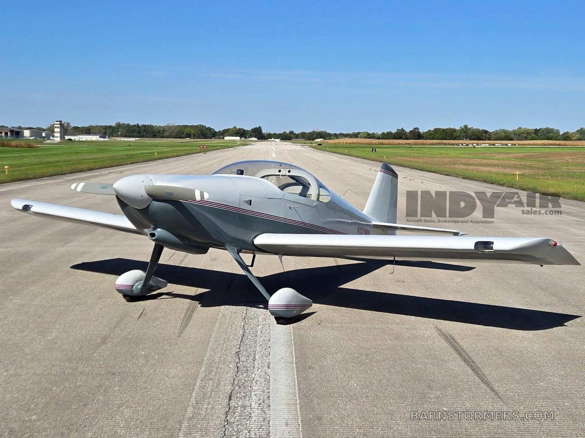 VANS RV-6 — photo 1