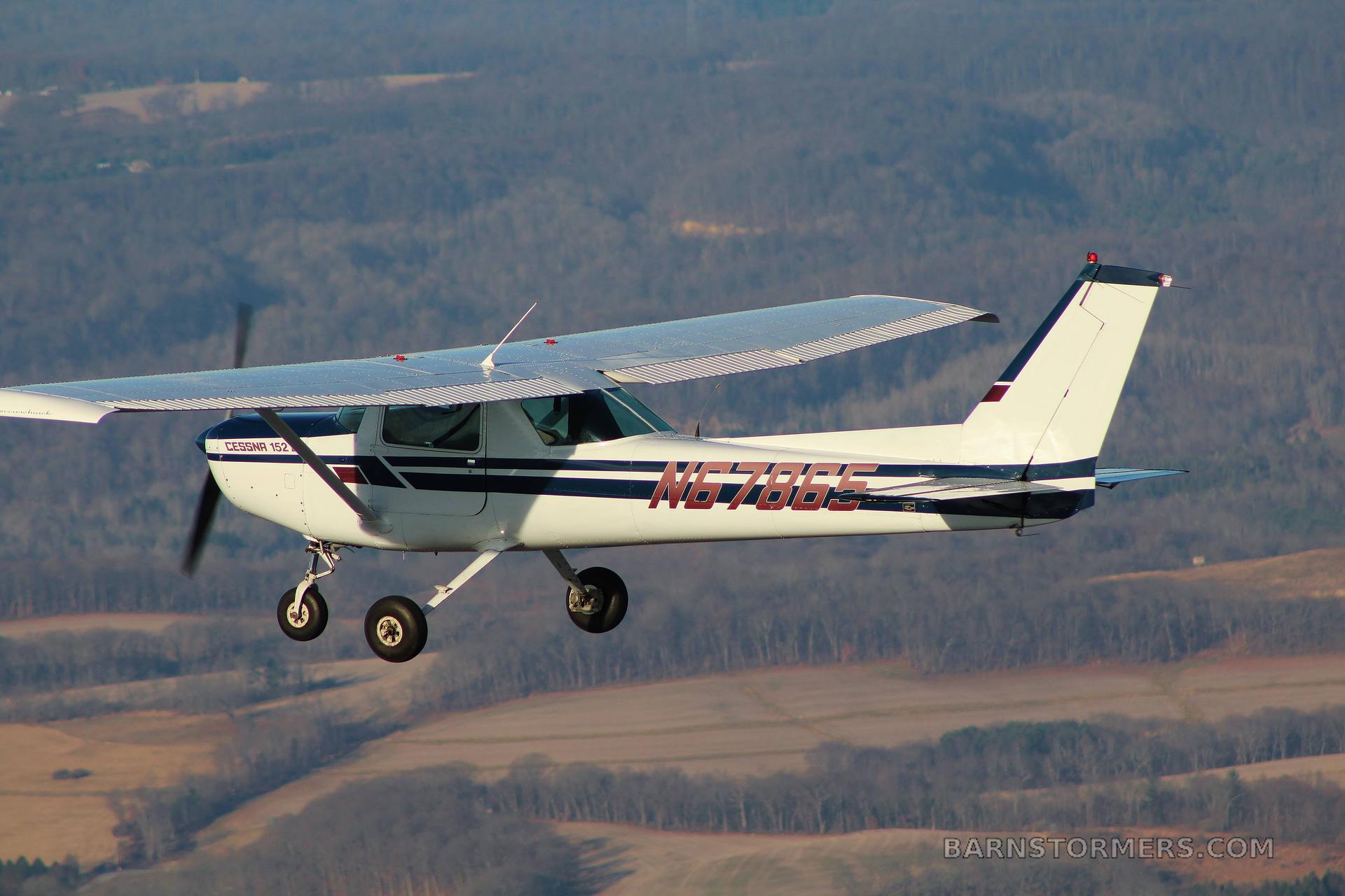 1978 Cessna 152 thumbnail 2
