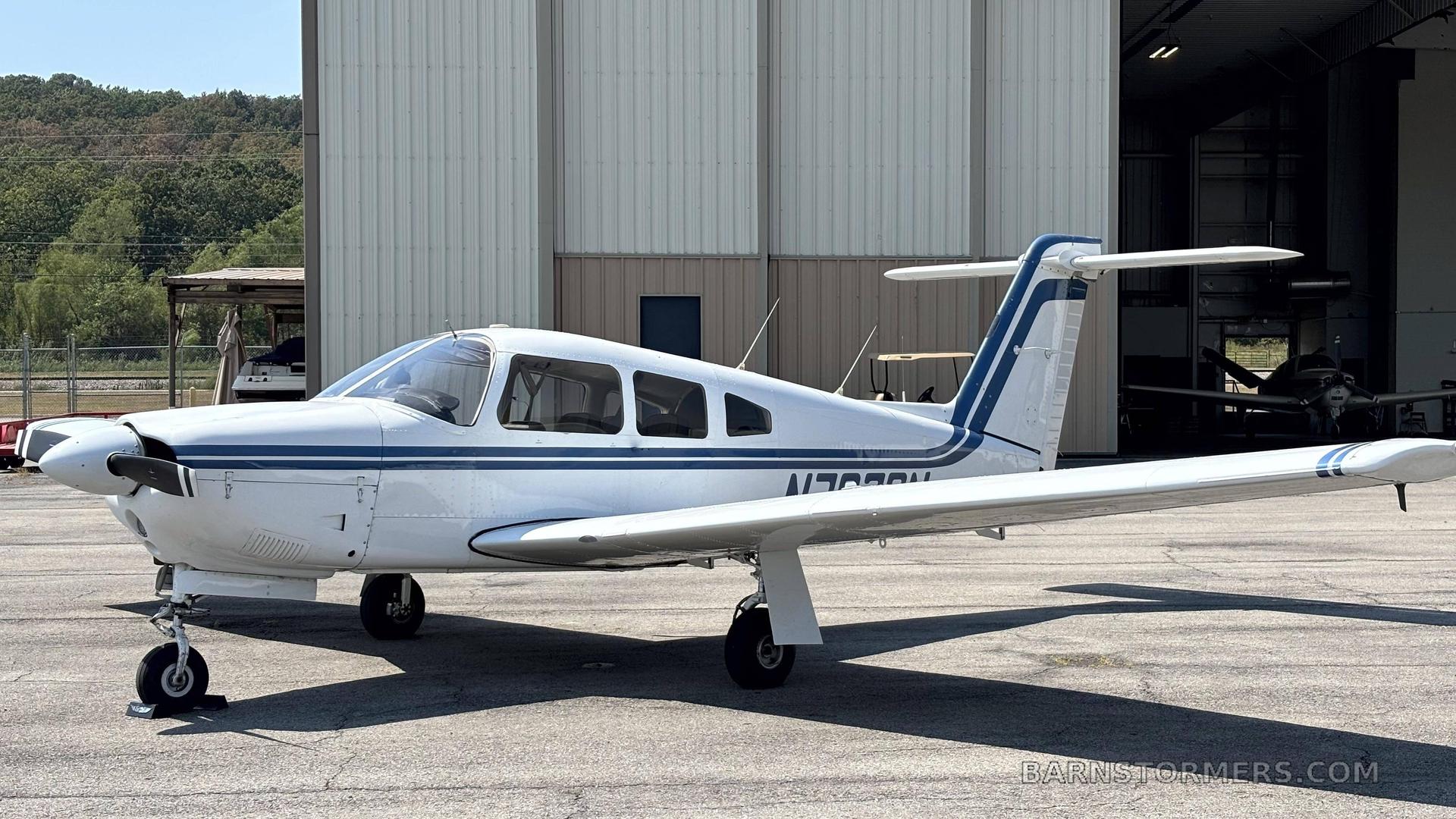 1979 Piper Arrow thumbnail 4