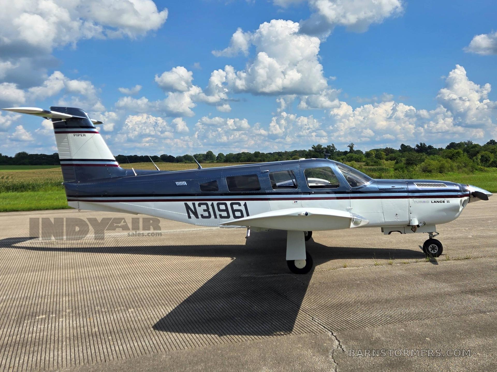PIPER LANCE 3