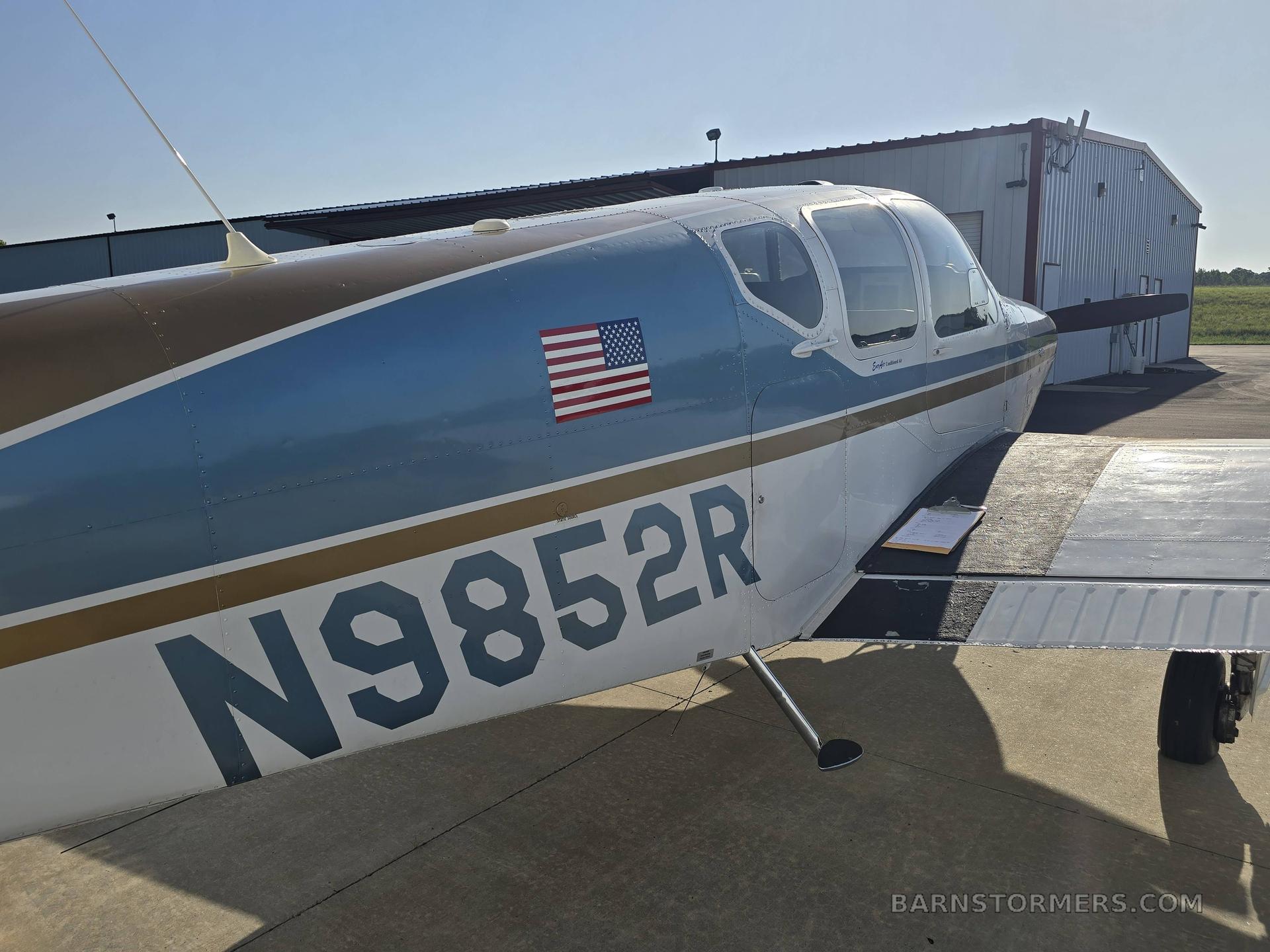 1960 Beechcraft Beech M35 V-Tail Bonanza, photo 2
