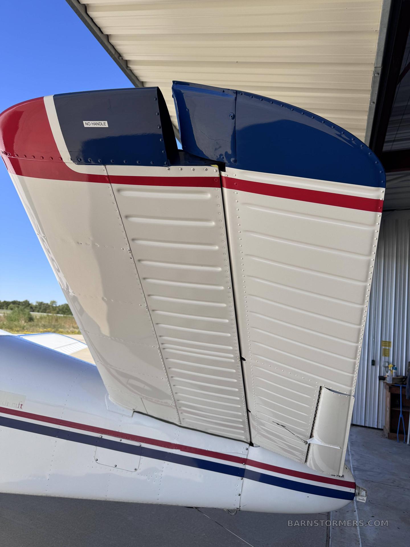 Beechcraft Bonanza thumbnail 2