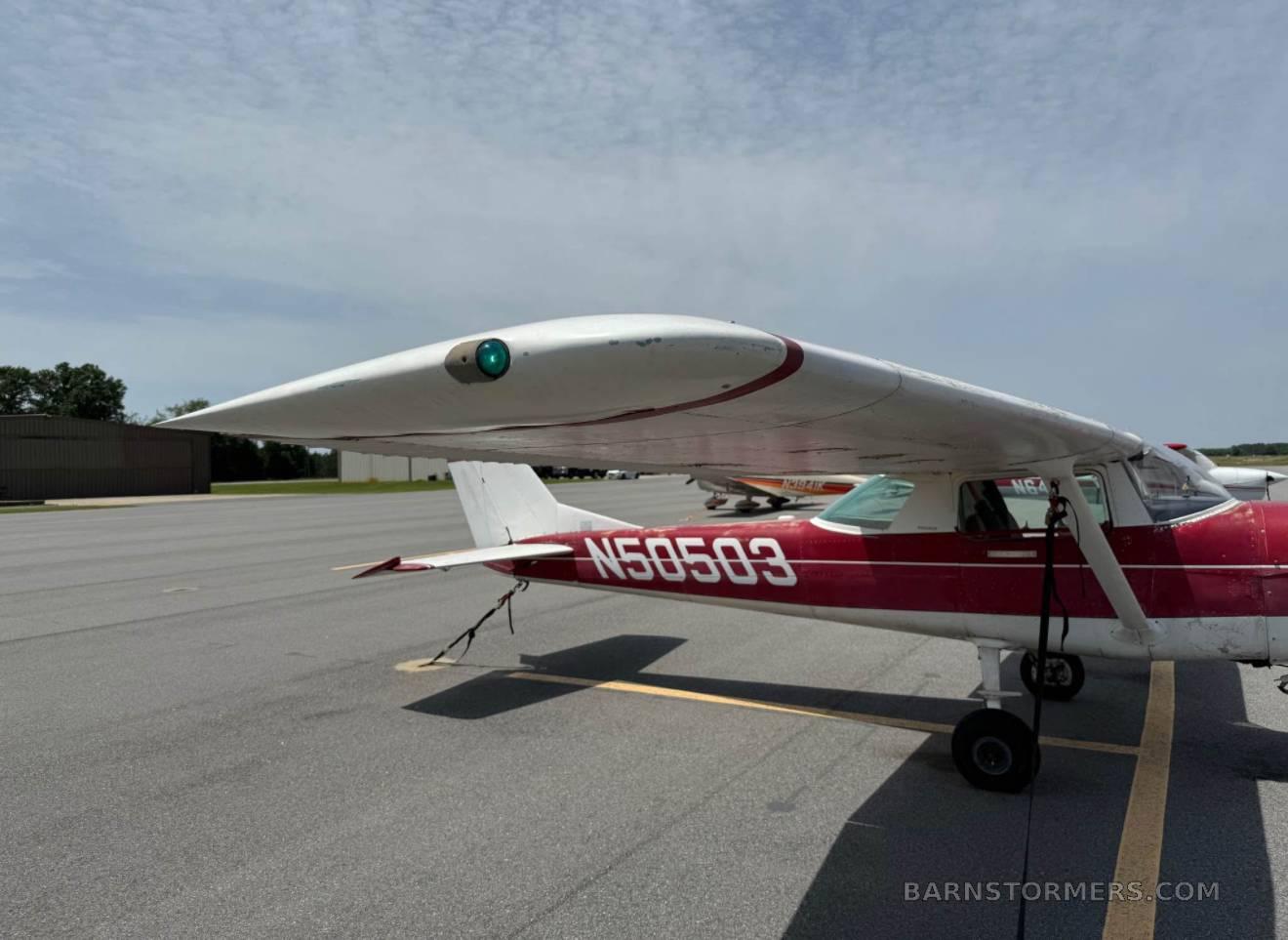 68 CESSNA 150J 4