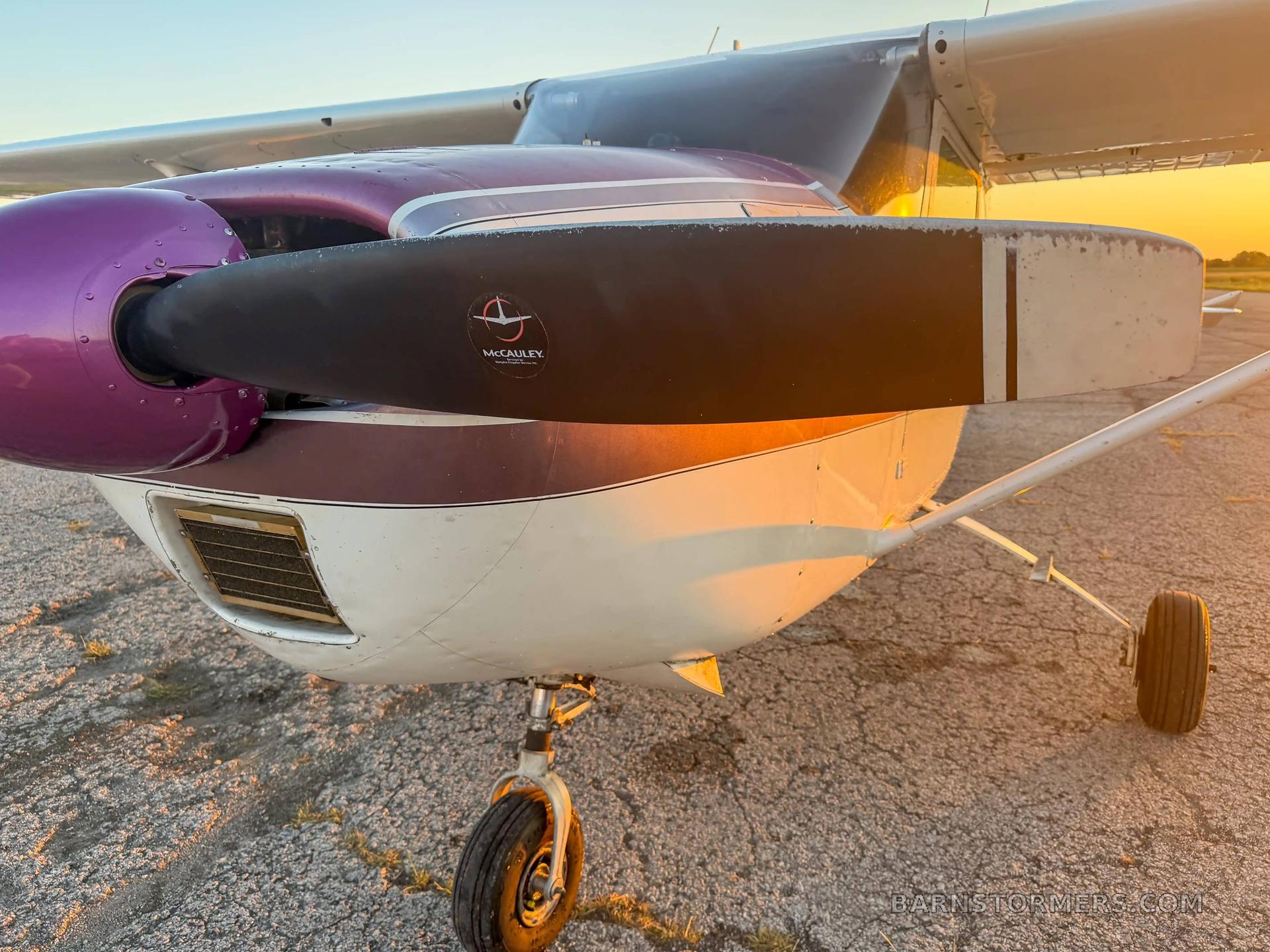 CESSNA 182B SKYLANE | N2320G 3