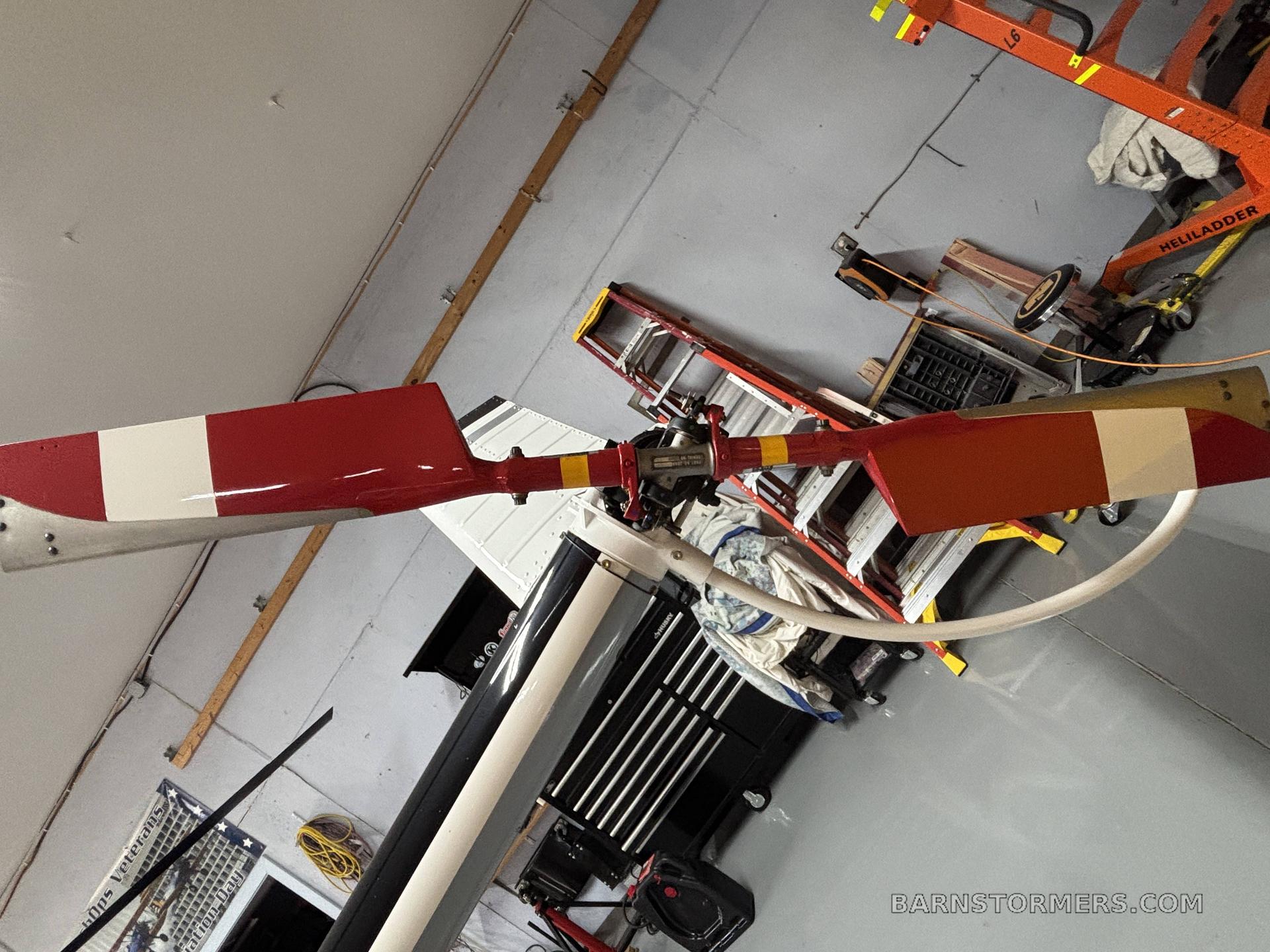 Schweizer 269C 1992, photo 13