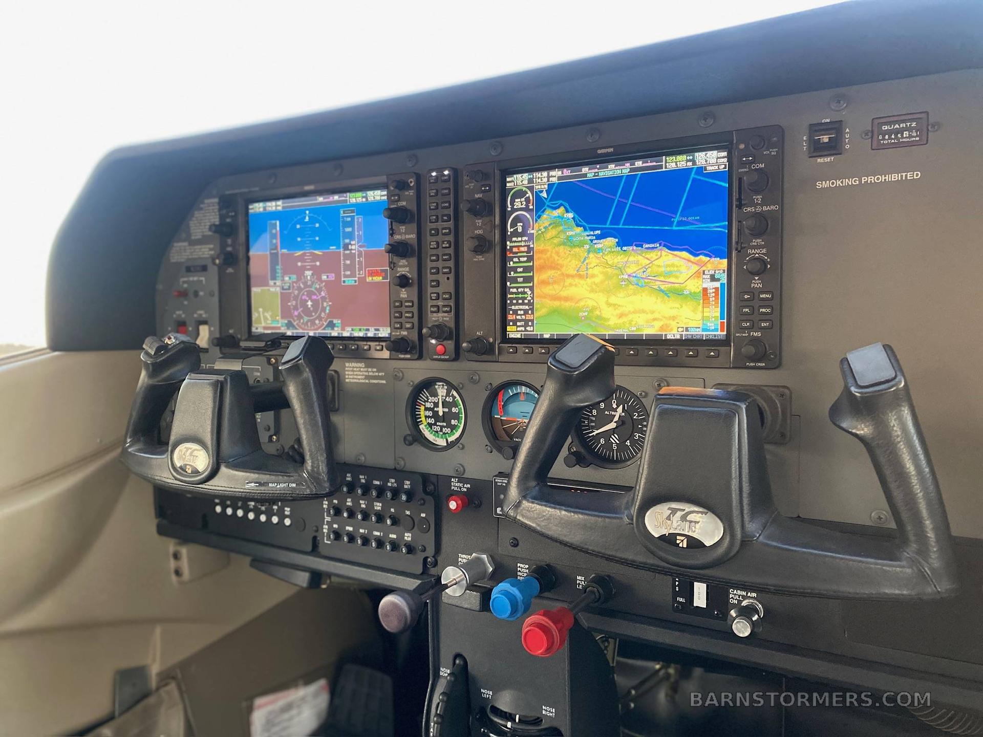 2004 CESSNA T182T 3