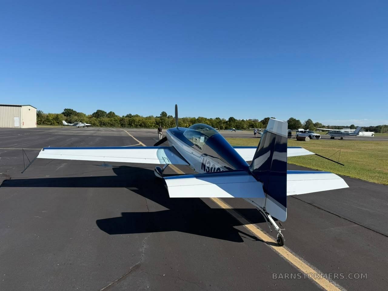 2002 EXTRA 300L 5