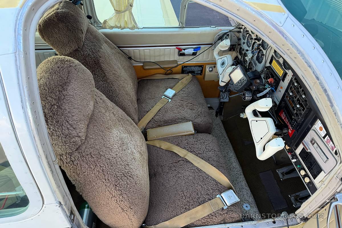 BEECH 36 BONANZA IO550 LOW HRS 4