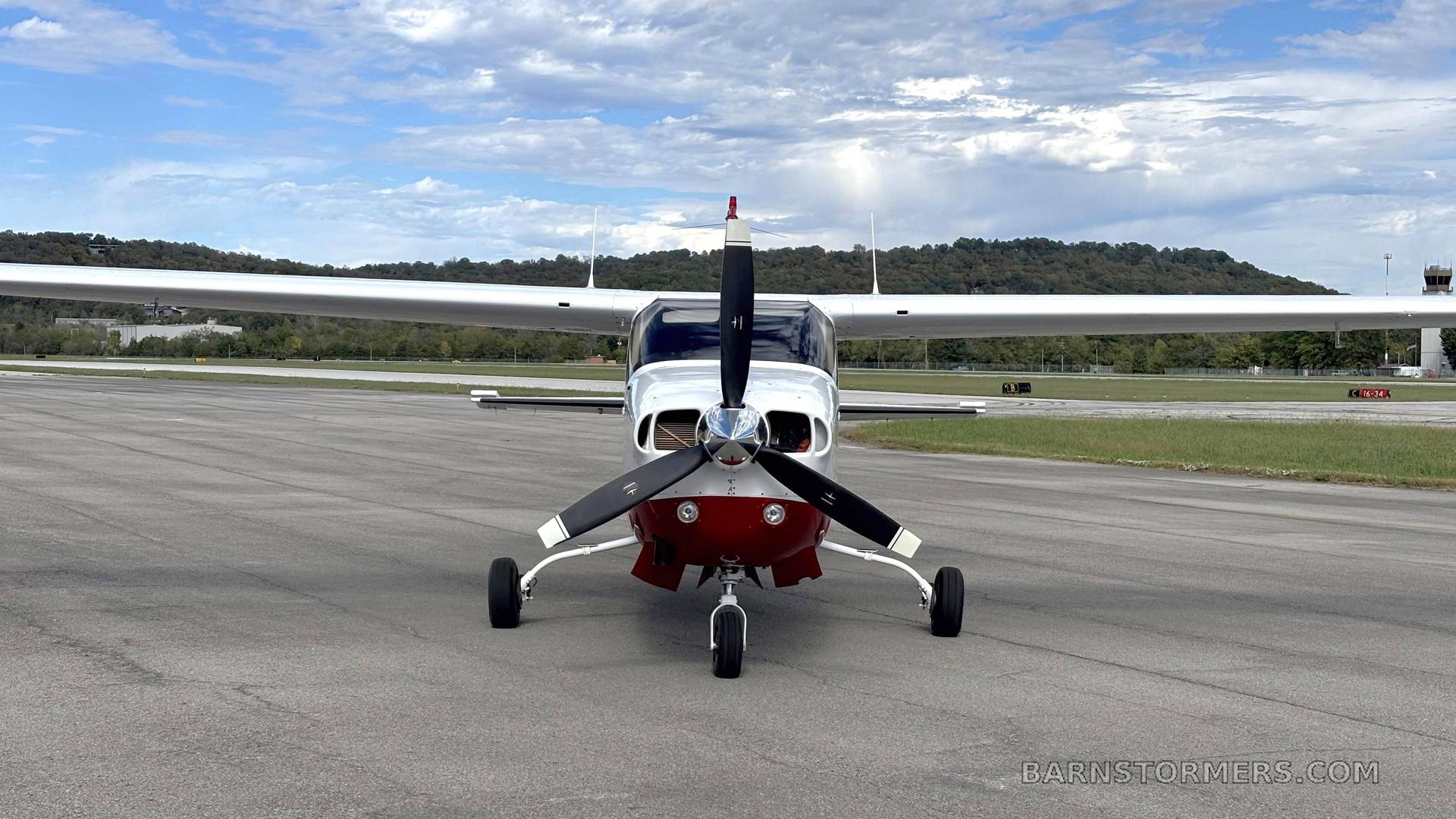 1973 Cessna Turbo 210L, photo 3