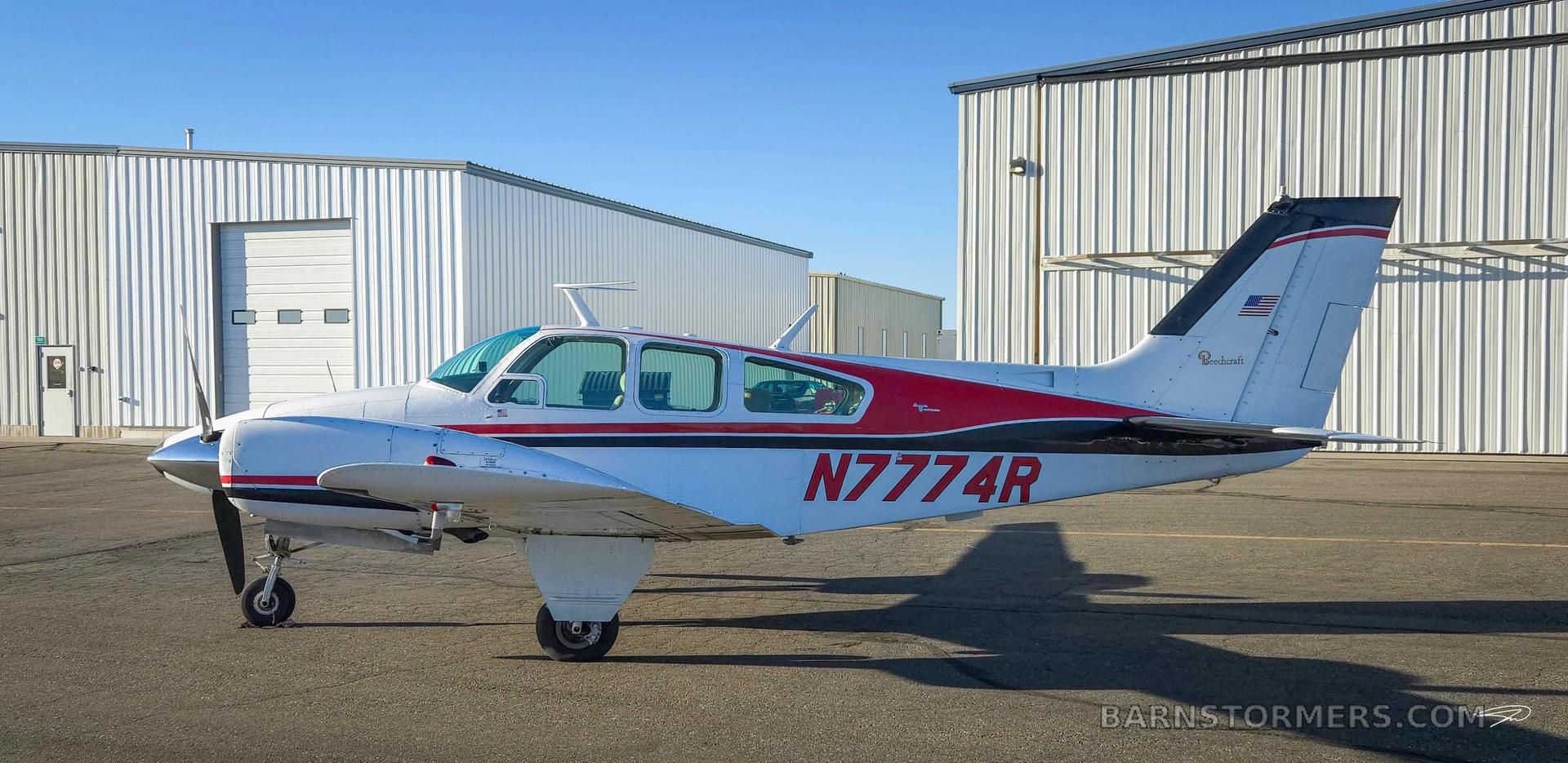 1969 B55 Baron Full Deice, photo 3