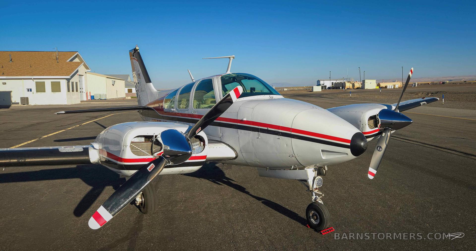 1969 B55 Baron Full Deice, photo 8