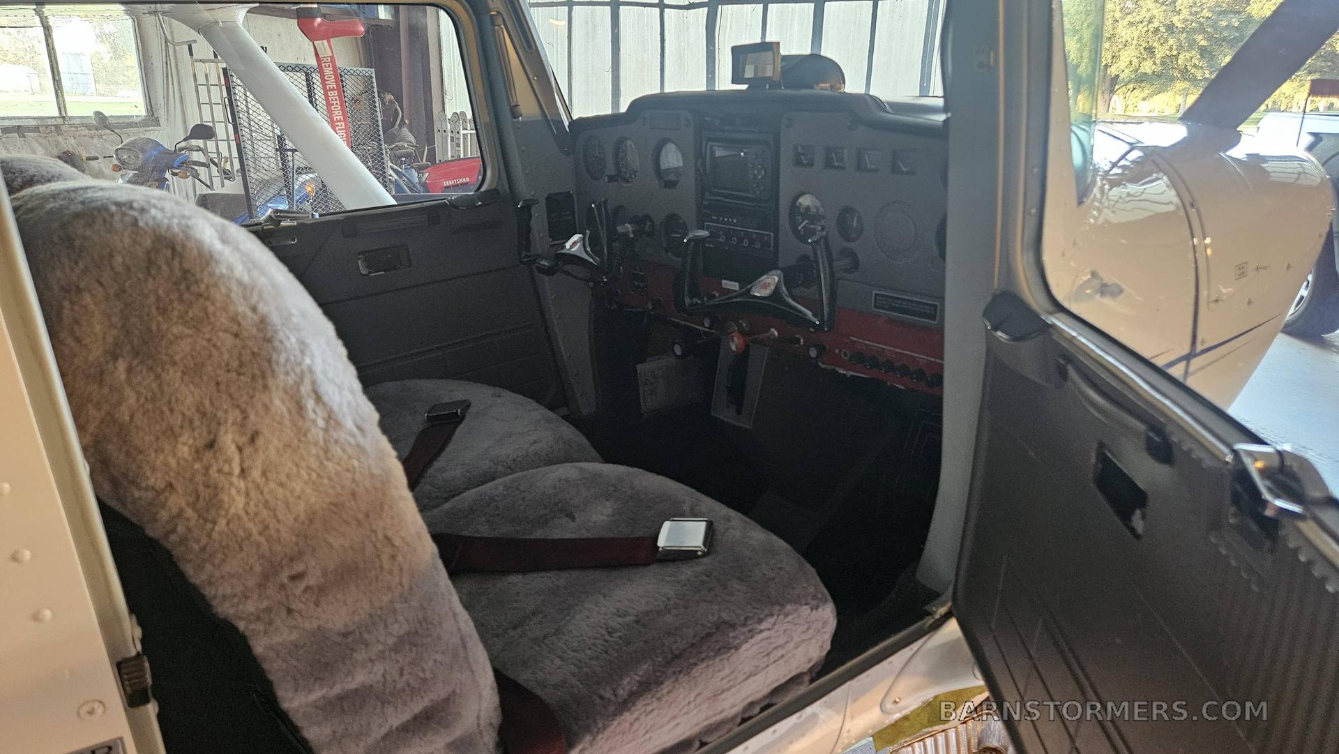 CESSNA 150H COMMUTER PRISTINE 4