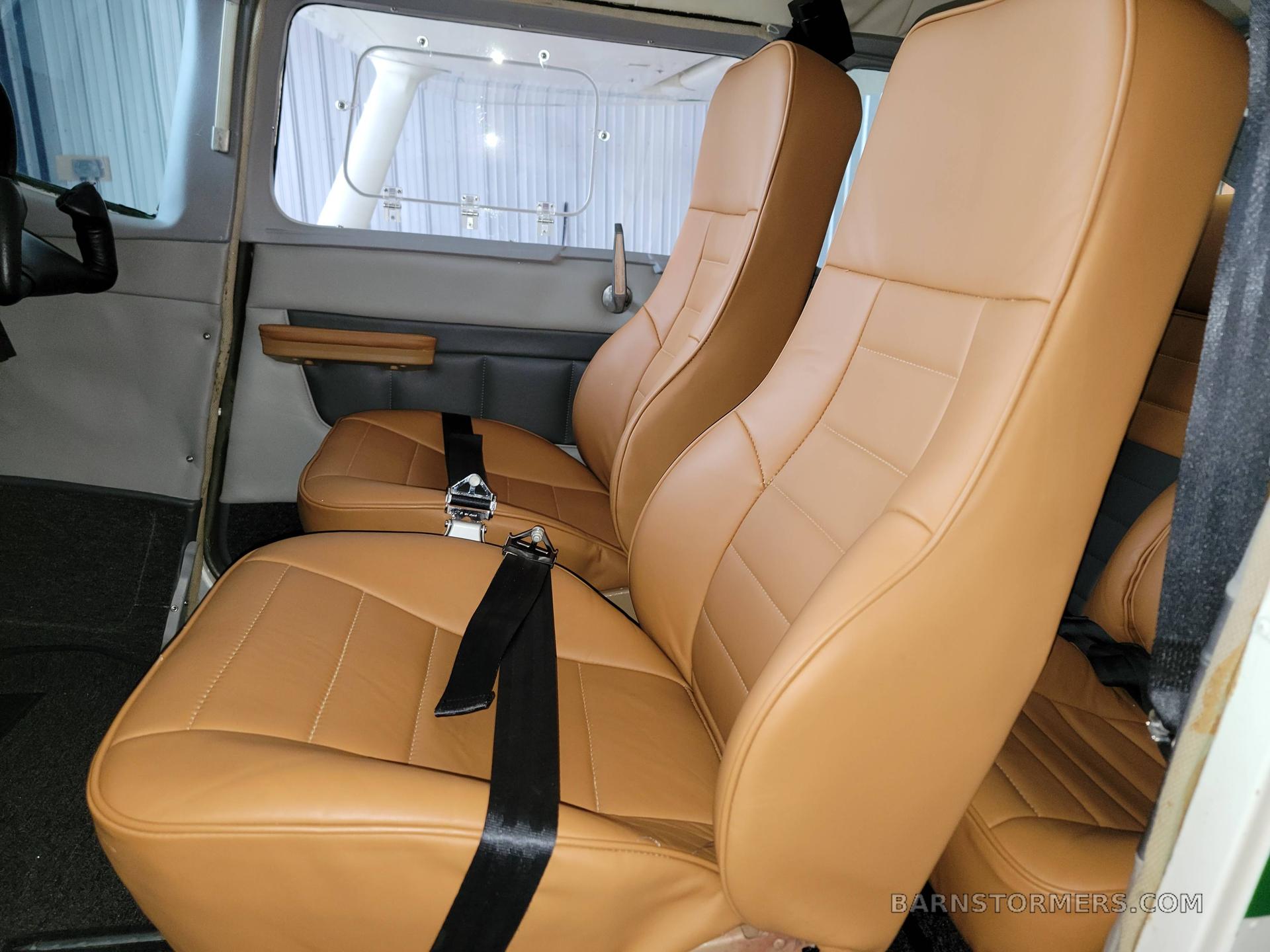 1968 Cessna 182 thumbnail 4