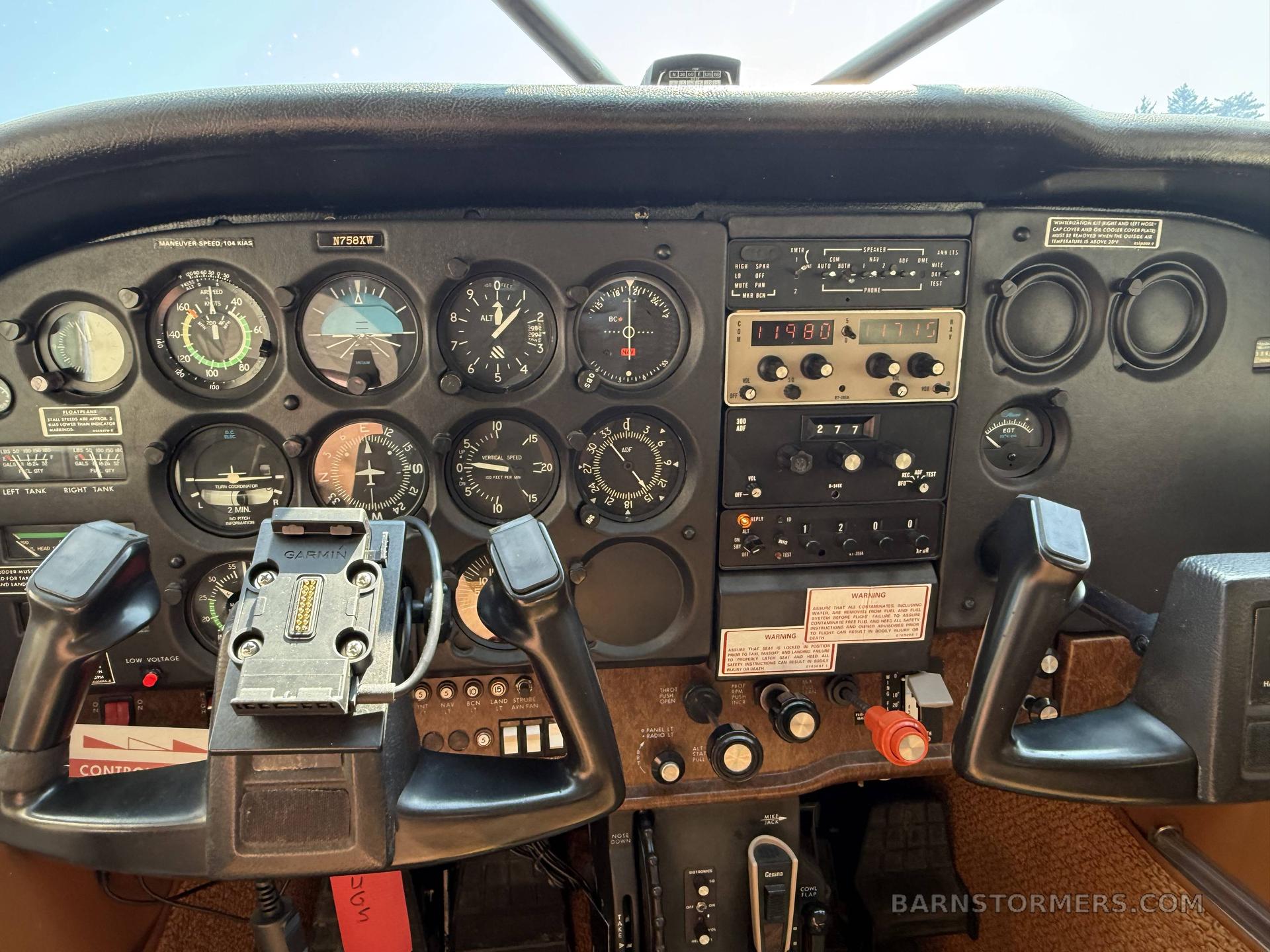 1982 Cessna R172K Low Time, photo 3