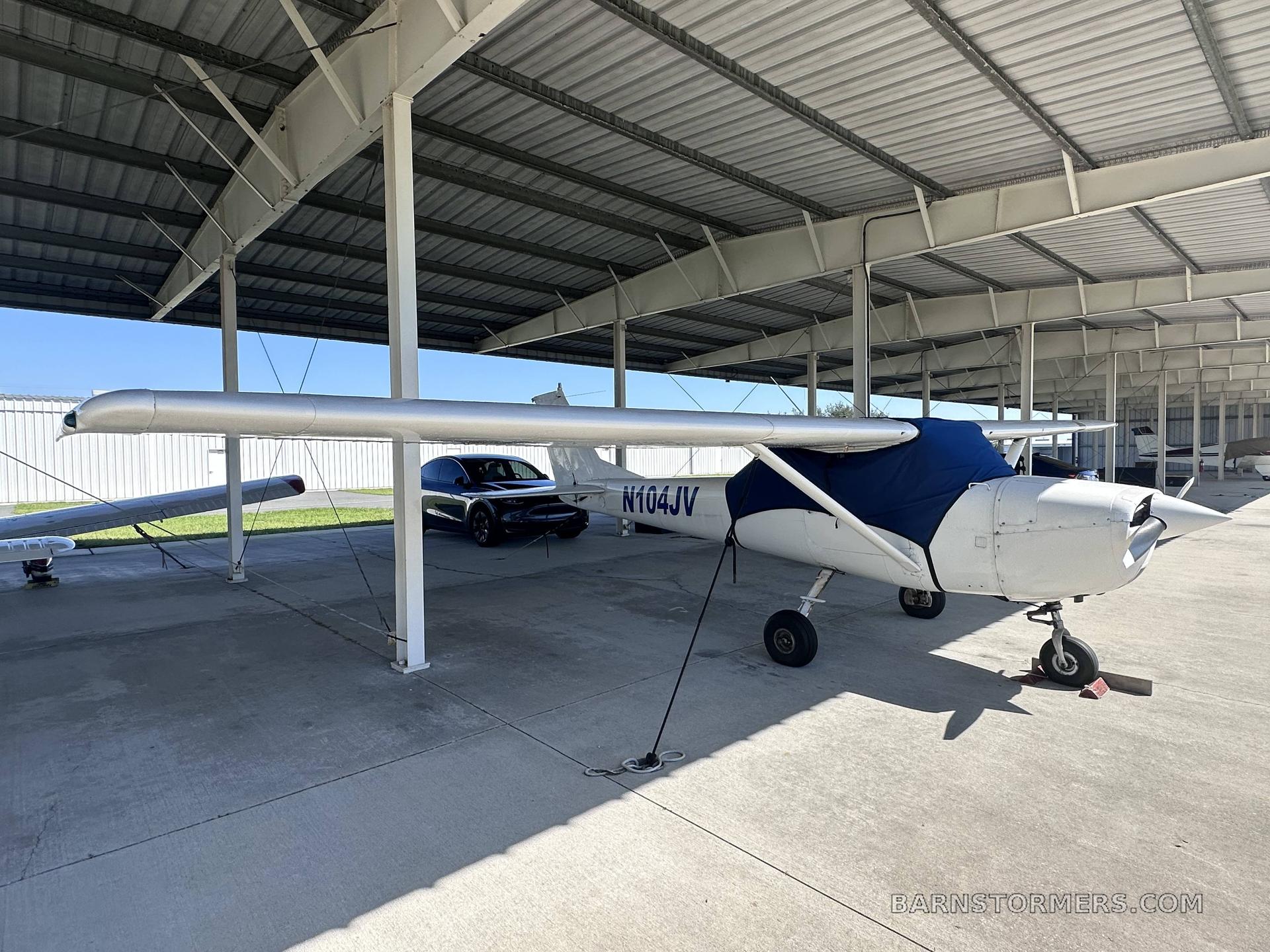 1967 Cessna 150G, photo 2