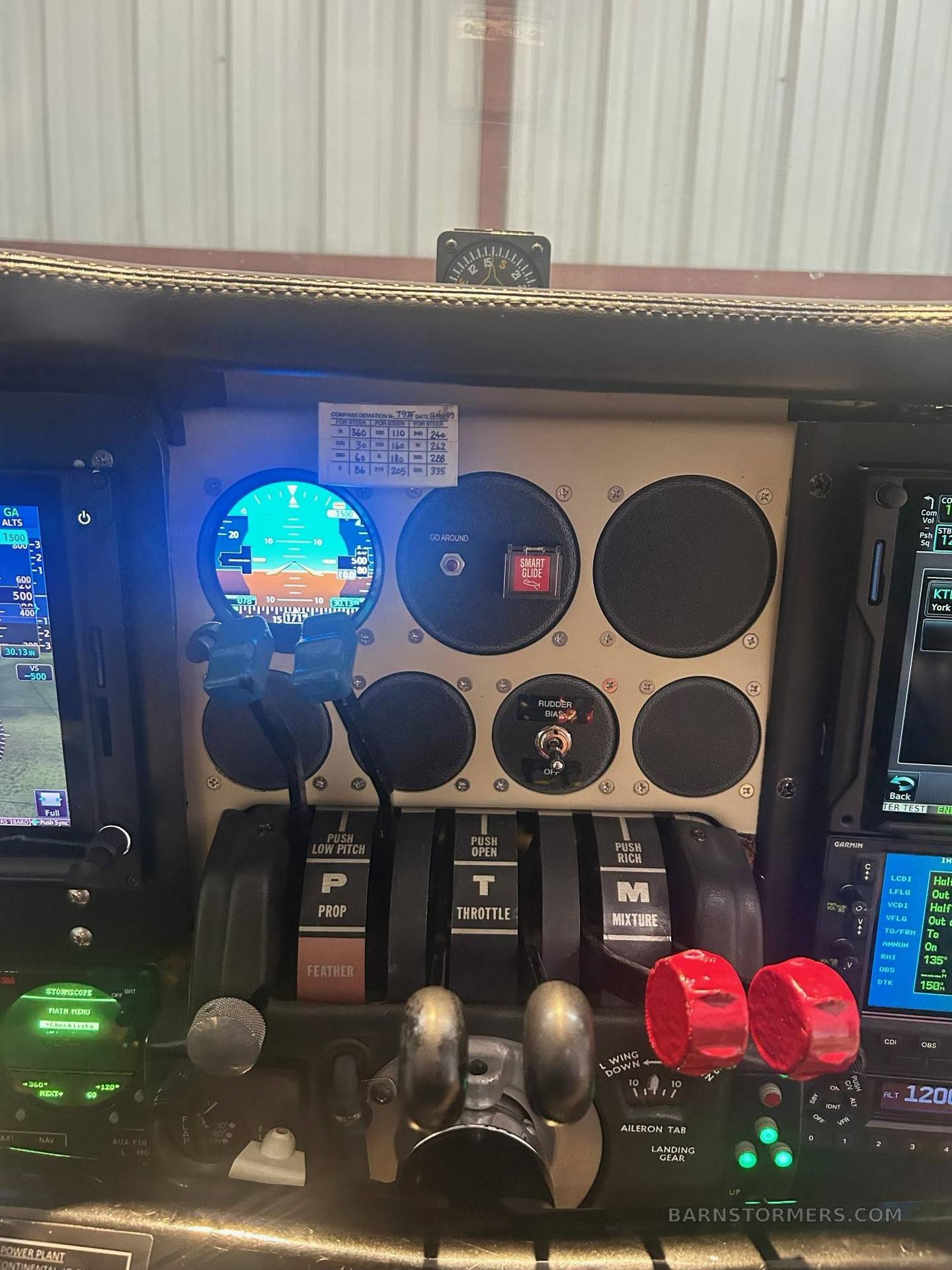 1975 Beechcraft Baron thumbnail 2