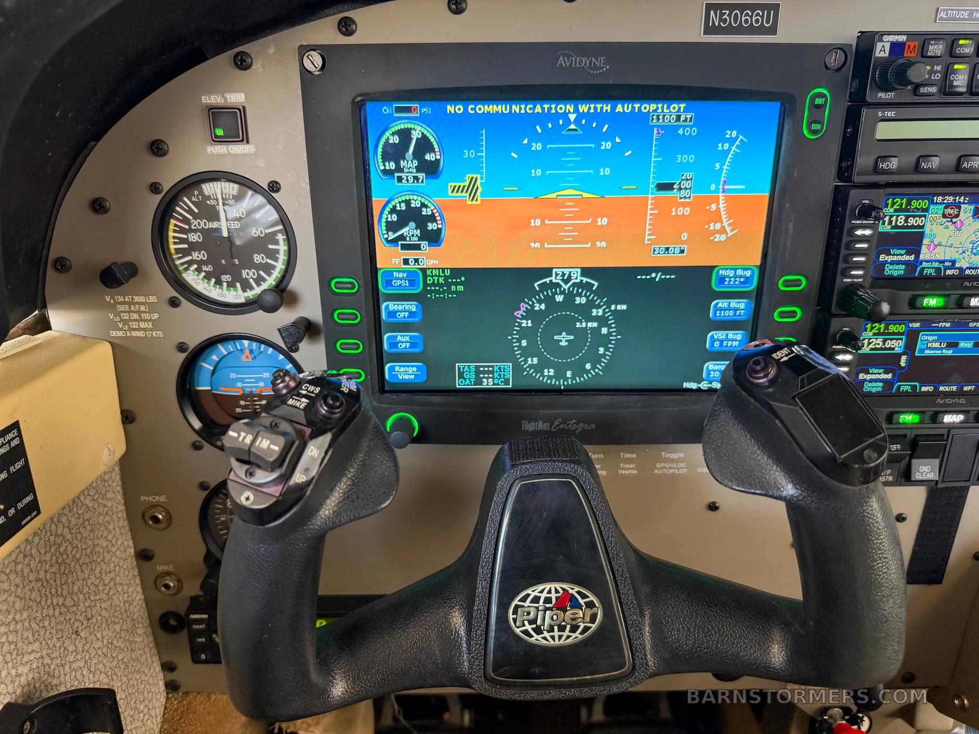 2004 Piper Saratoga thumbnail 3