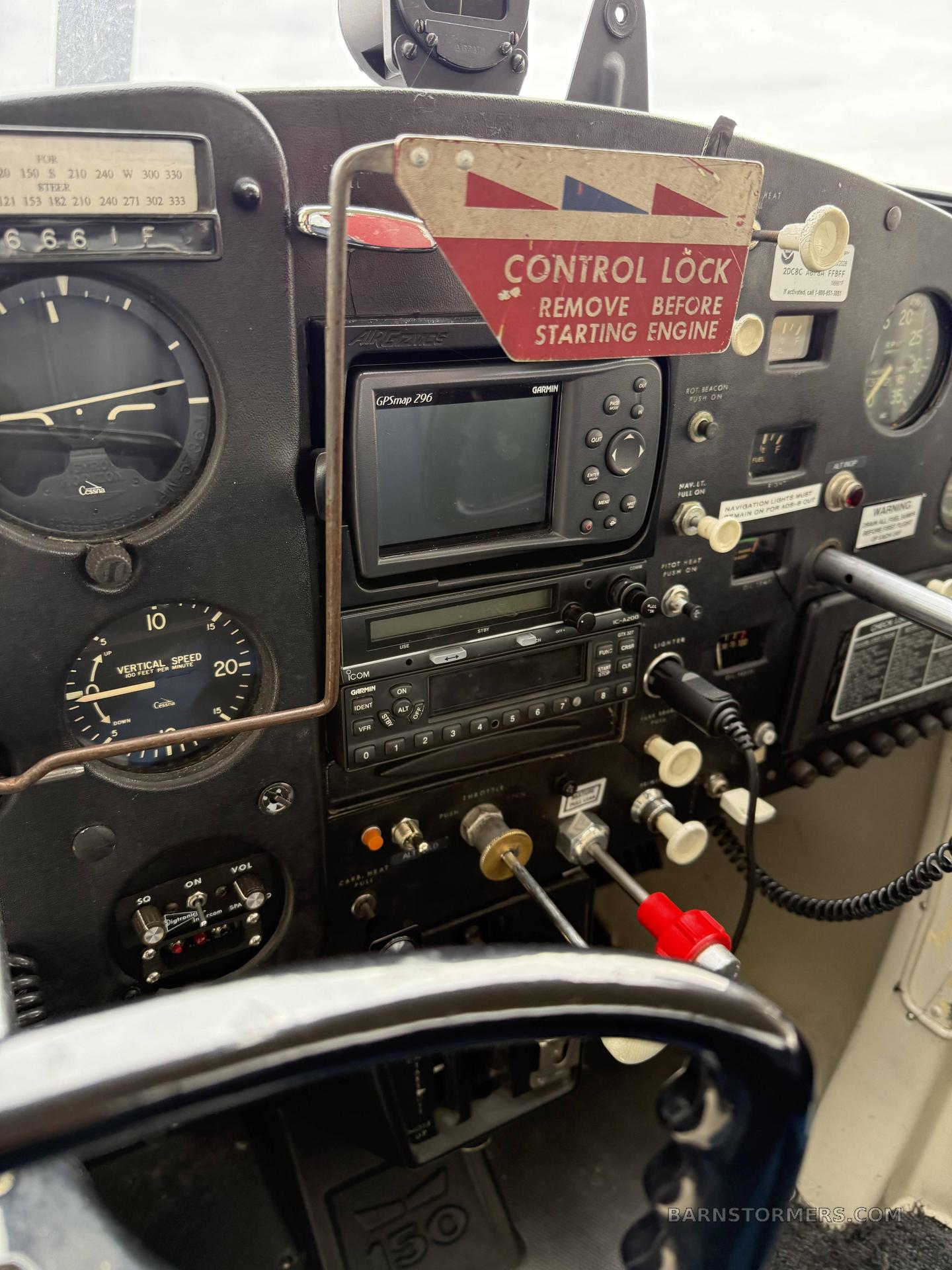 CESSNA 150F COMMUTER 4