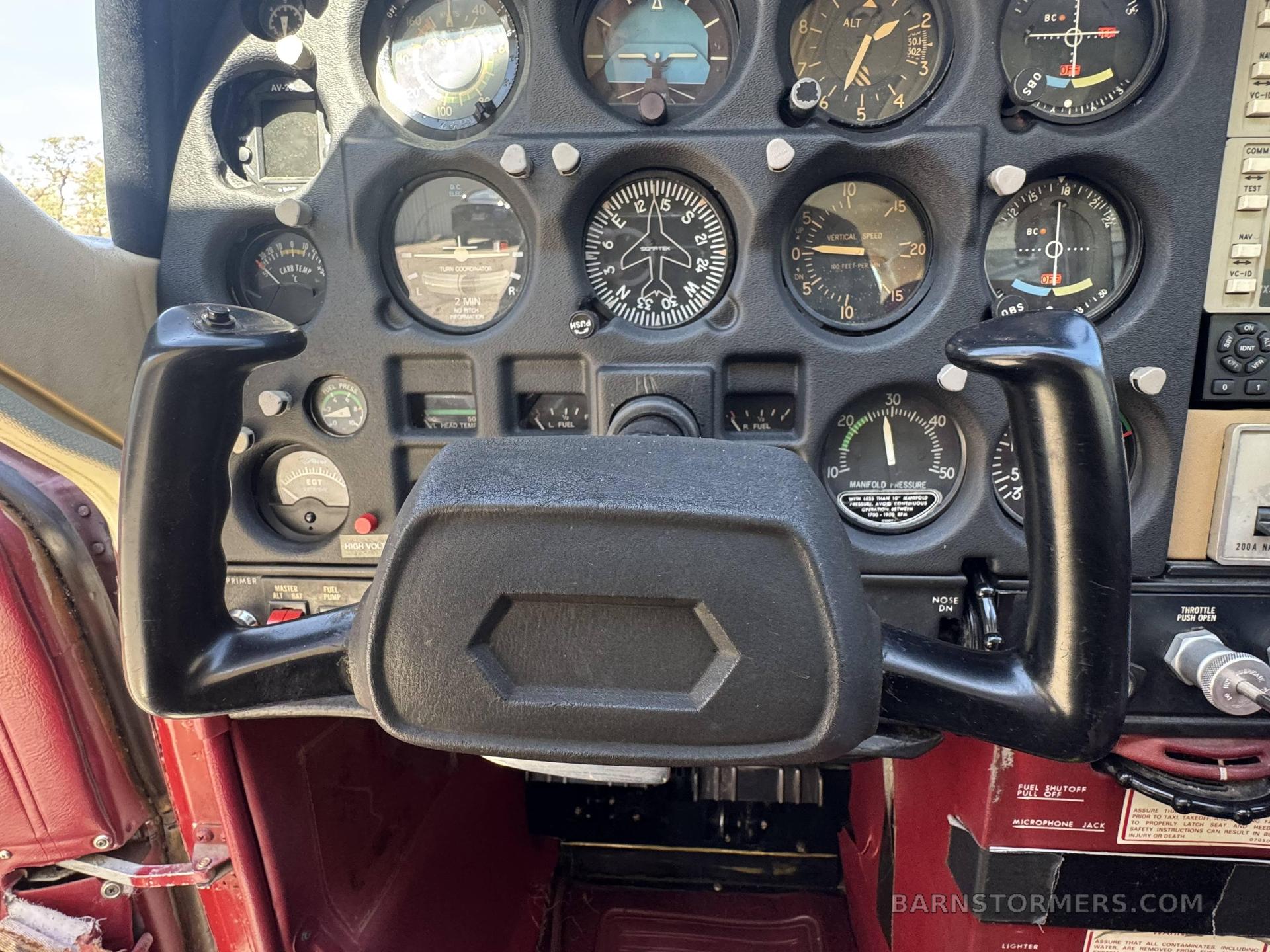 1976 Cessna 177 thumbnail 3