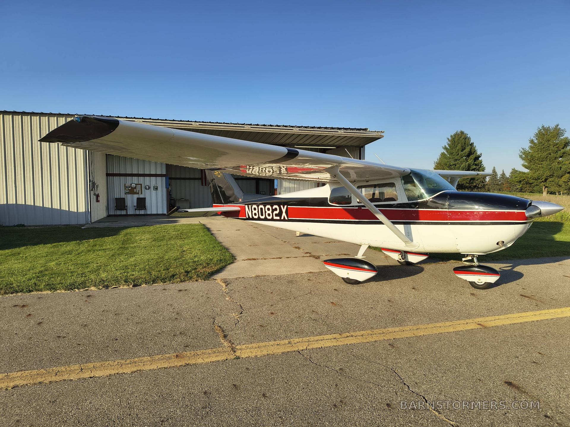 1961 Cessna 172 thumbnail 3