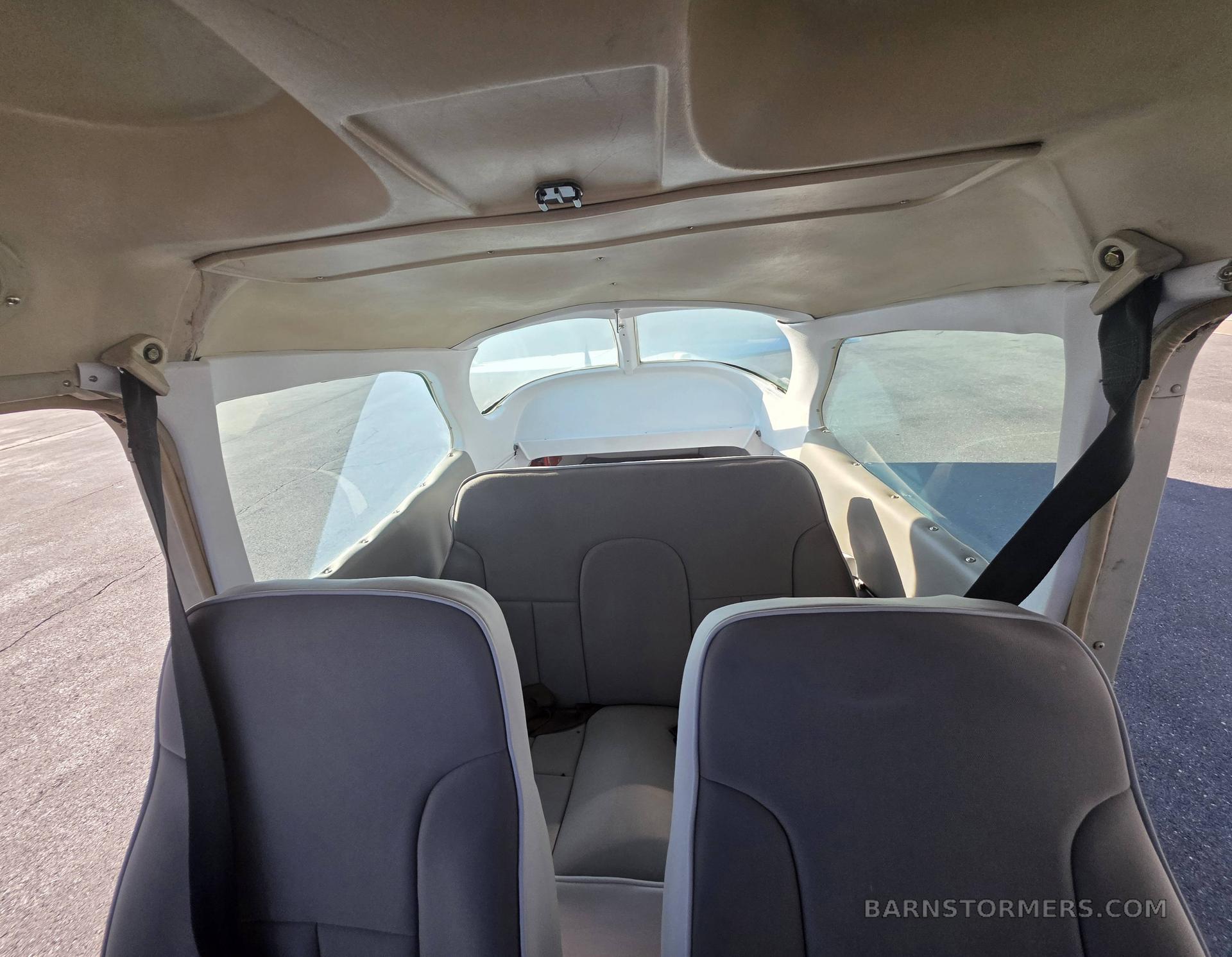 1983 CESSNA 172P SKYHAWK 4