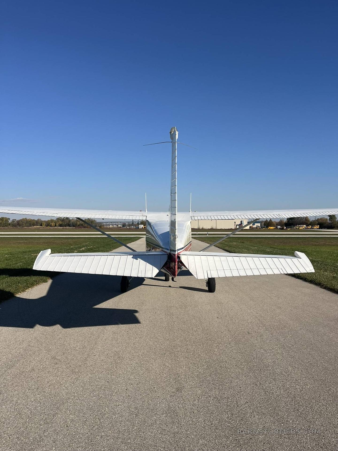 1958 Cessna 172 thumbnail 4
