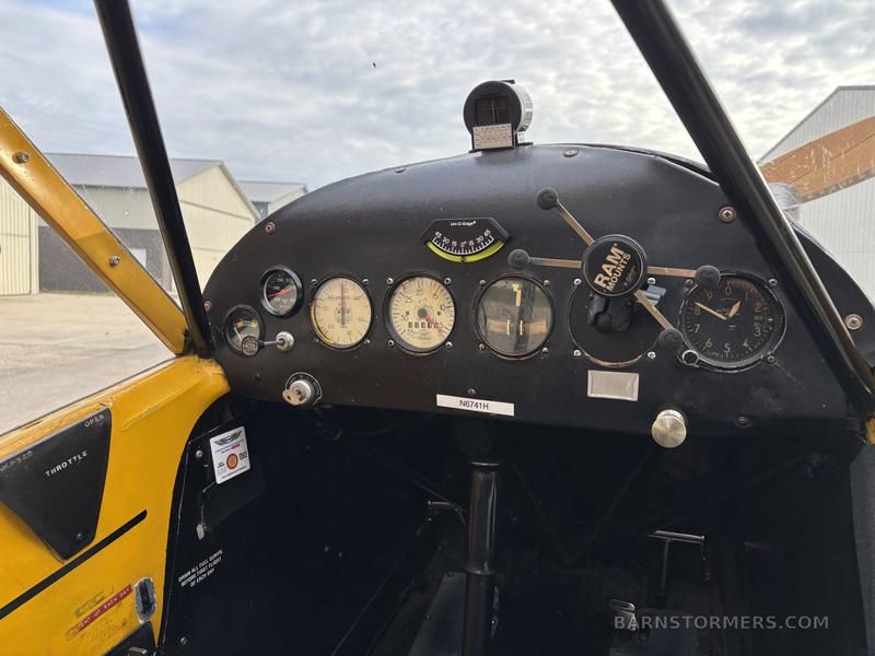 PIPER J-3 CUB 4