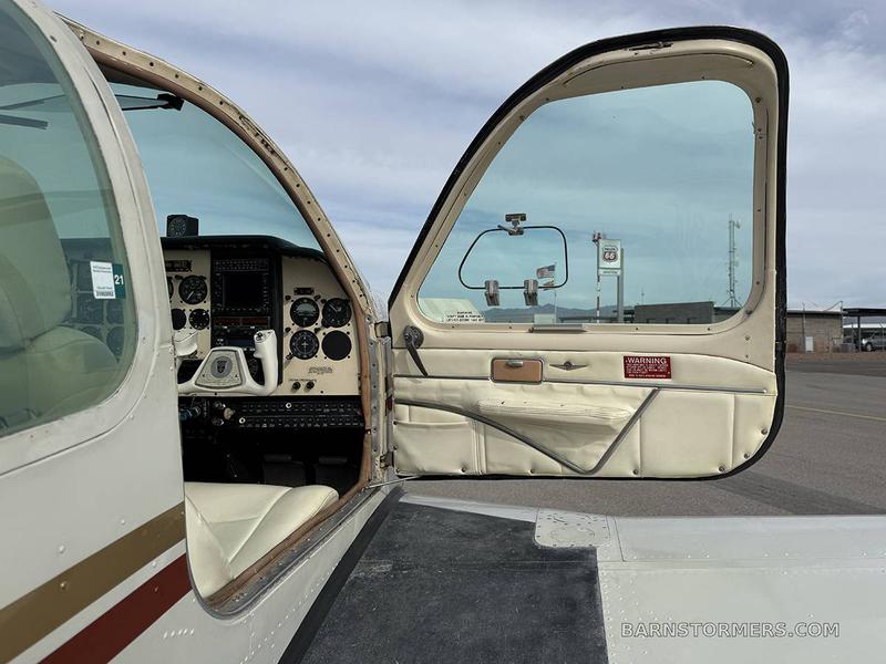 BEECHCRAFT N35 BONANZA 4