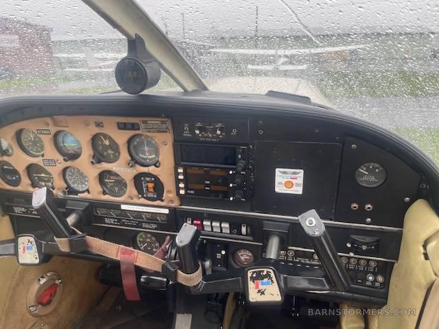 1975 PIPER PA-28-140 4