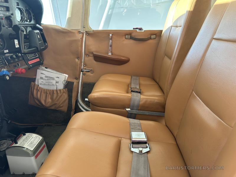 CESSNA 1980 182Q SKYLANE 5