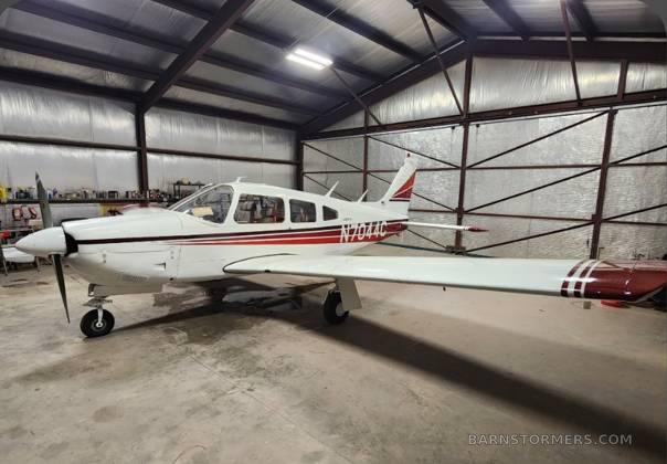 1976 PIPER PA-28R-200