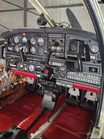 1976 PIPER PA-28R-200 5