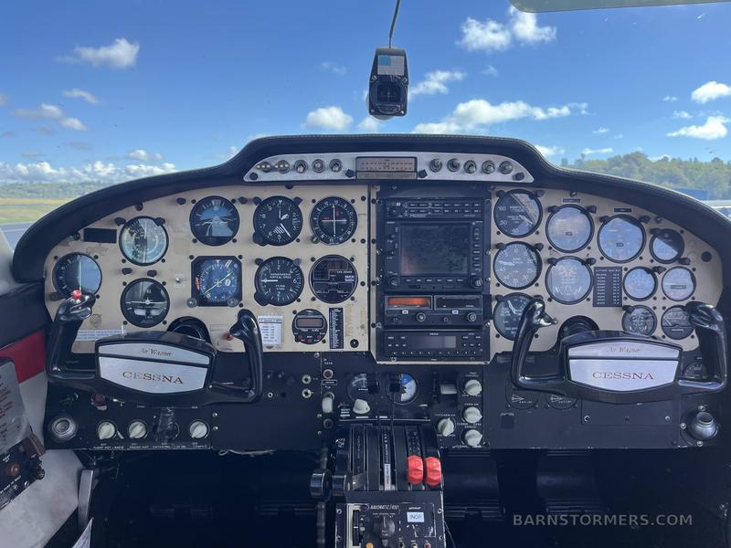 1966 CESSNA 320D 3