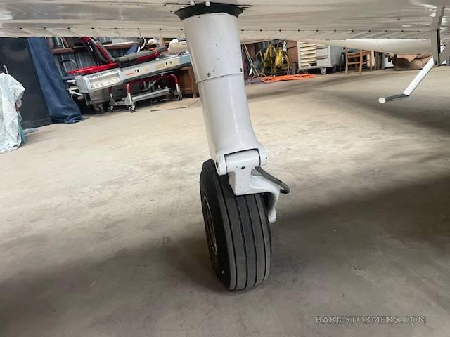 1976 BEECHCRAFT SUNDOWNER 3