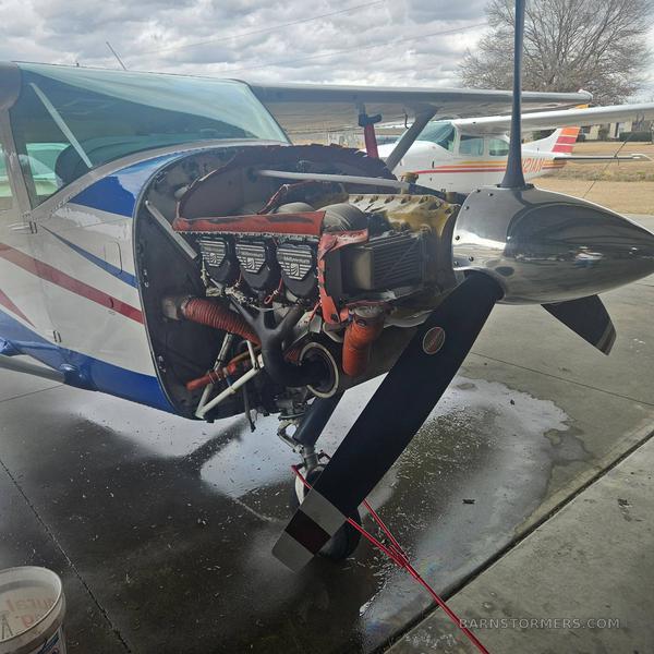 1976 C182P SKYLANE 3